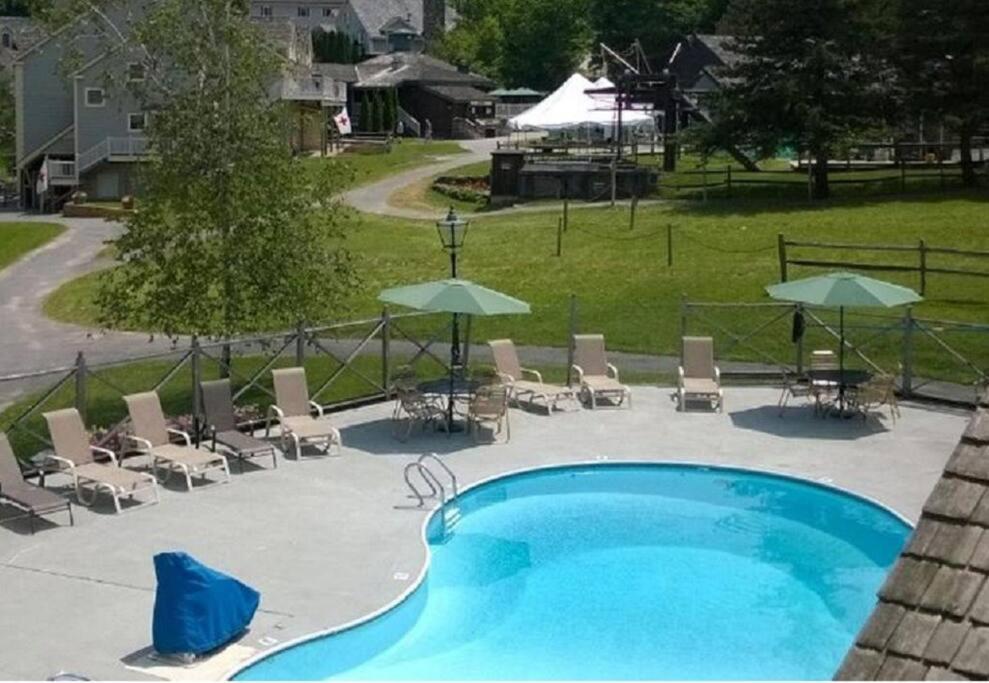 Deluxe Ski On Off 1Br Suite Sleeps 4 On Jiminy Mtn ハンコック エクステリア 写真